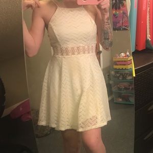 Cream ‘Light Summer-Dress’